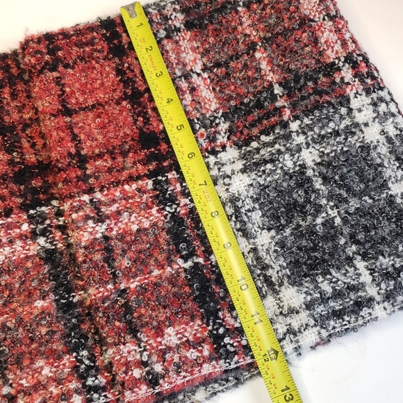 Jacques d'Albry PARIS Wool Blend Red Black Plaid Scarf Fringe Made in France - Picture 7 of 8